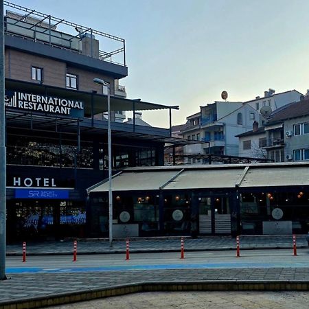 International Palace Veles Eksteriør bilde